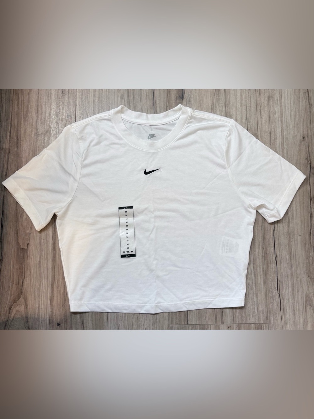 Women’s Nike Slim Fit Tshirt NWT